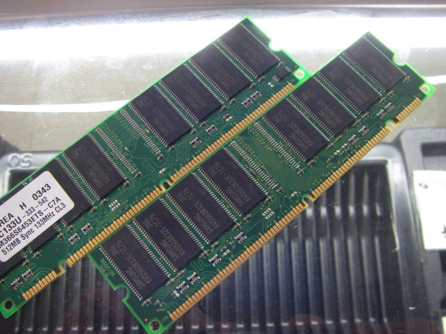 [중고] 삼성 데스크탑 SDR 512MB PC-133