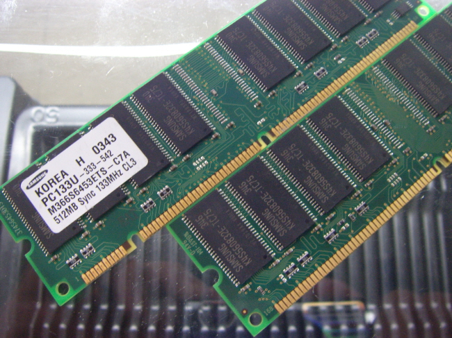 [중고] 삼성 데스크탑 SDR 512MB PC-133
