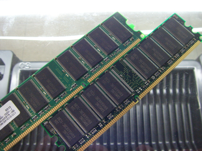 [중고]삼성 데스크탑 512MB PC-2100