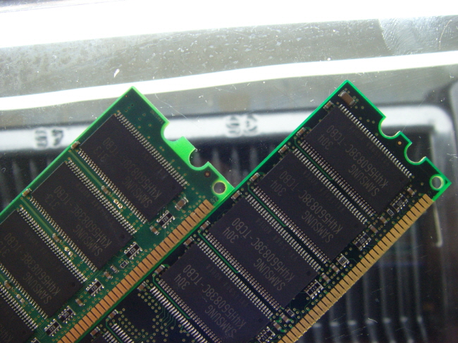 [중고]삼성 데스크탑 512MB PC-2100