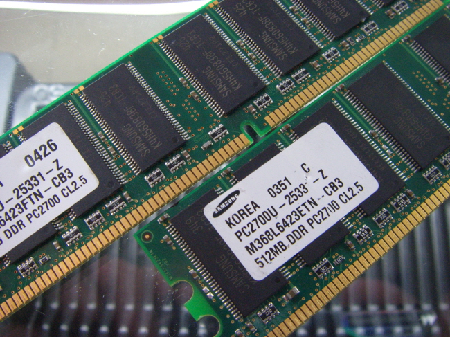 [중고]삼성 데스크탑 512MB PC-2700