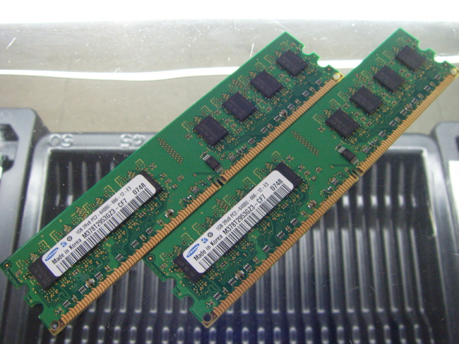 [중고] 삼성 데스크탑 DDR2 1GB PC2-6400
