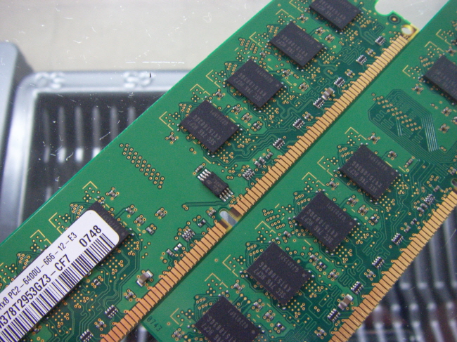 [중고] 삼성 데스크탑 DDR2 1GB PC2-6400