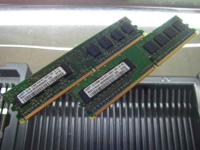 [중고]삼성 데스크탑 DDR2 512MB PC2-5300U