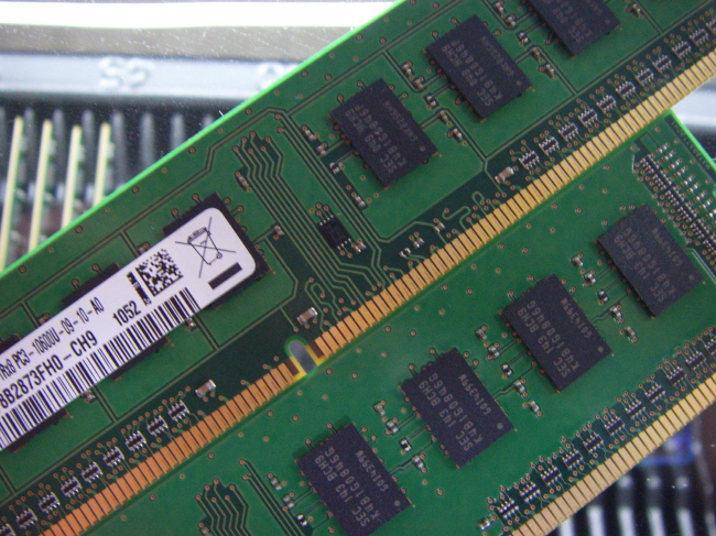 [중고]삼성 데스크탑 DDR3 1.0GB PC3-10600U