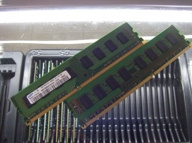 [중고]삼성 데스크탑 DDR3 2GB PC3-8500U