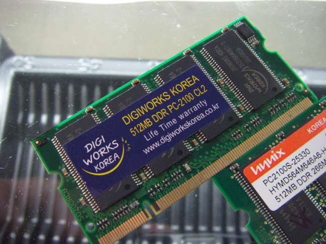 [중고]외산 노트북 DDR 512MB PC-2100S