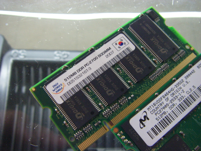 [중고]외산 노트북 DDR 512MB PC-2700S