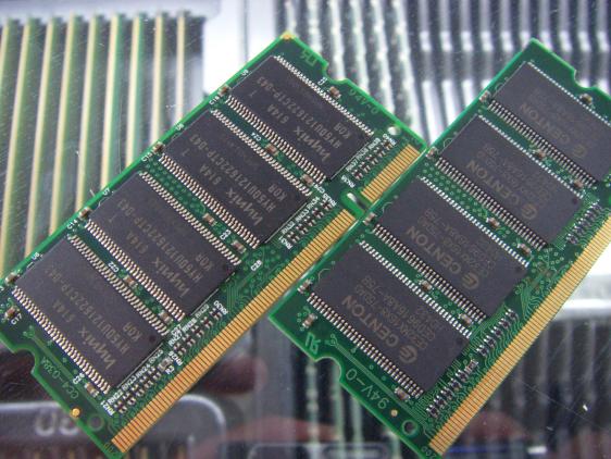 [중고]외산 노트북 DDR 512MB PC-3200S