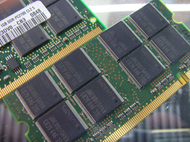 [중고]삼성 노트북 DDR 1.0GB PC-2700S