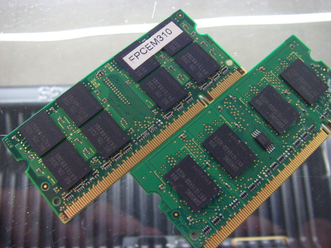 [중고]삼성 노트북 DDR2 1.0GB PC2-5300S