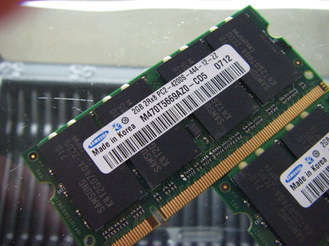 [중고]삼성 노트북 DDR2 2GB PC2-4200S