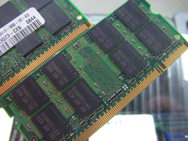 [중고]삼성 노트북 DDR2 2GB PC2-5300S