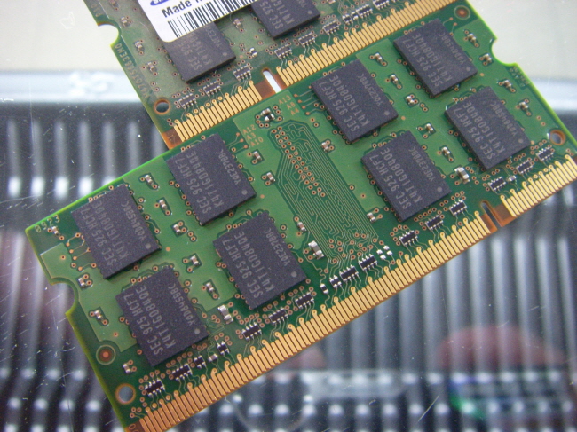 [중고]삼성 노트북 DDR2 2GB PC2-6400S