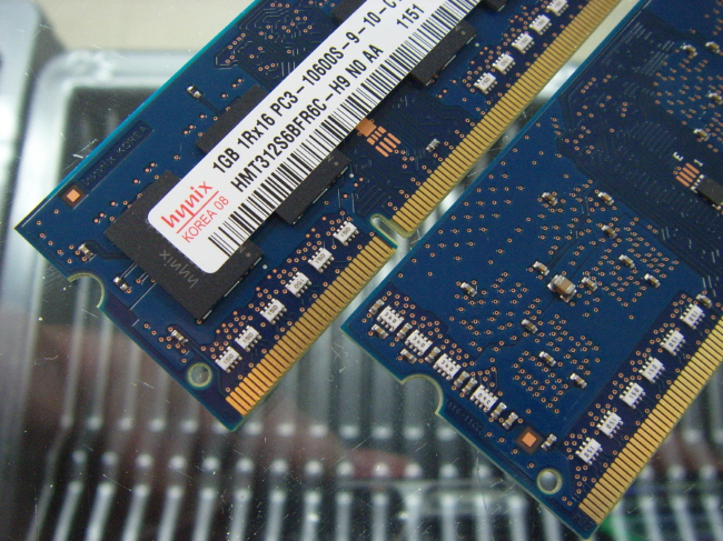 외산 노트북 DDR3 1.0GB PC3-10600S