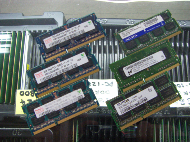 [중고]외산 노트북 DDR3 2GB PC3-8500S