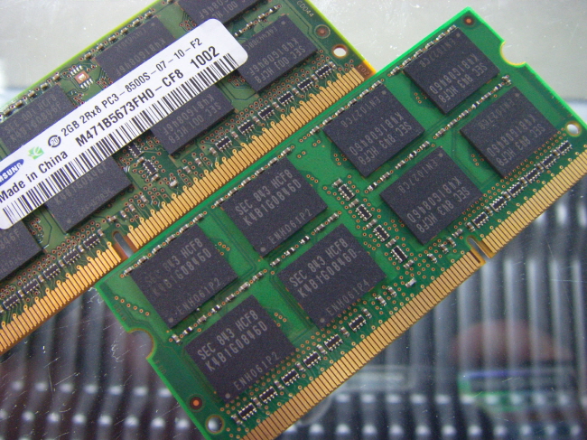 [중고] 삼성 노트북 DDR3 2GB PC3-8500S