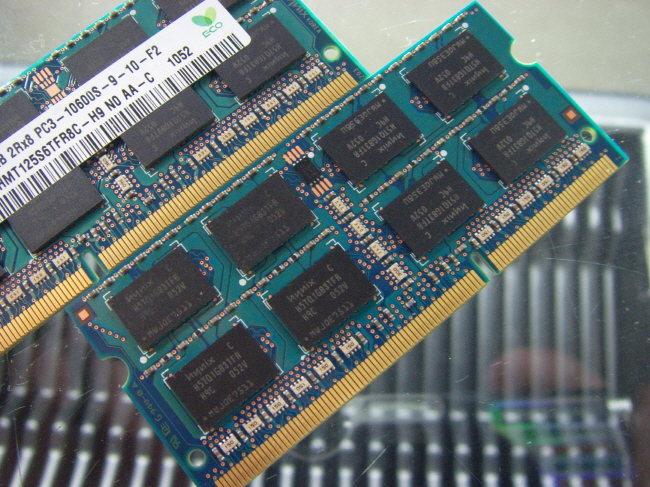 [중고]하이닉스 노트북 DDR3 2GB PC3-10600S