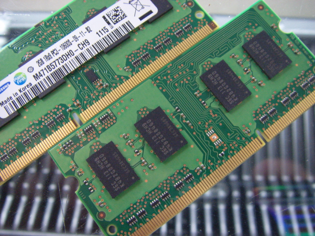 [중고]삼성 노트북 DDR3 2GB PC3-10600S