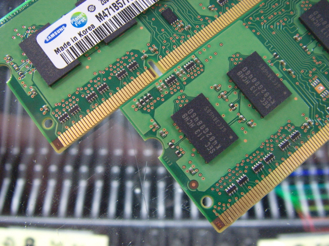 [중고]삼성 노트북 DDR3 2GB PC3-10600S
