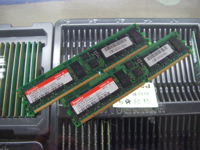 [중고]  하이닉스 서버용 DDR 1G PC-3200R  ECC 레지스터