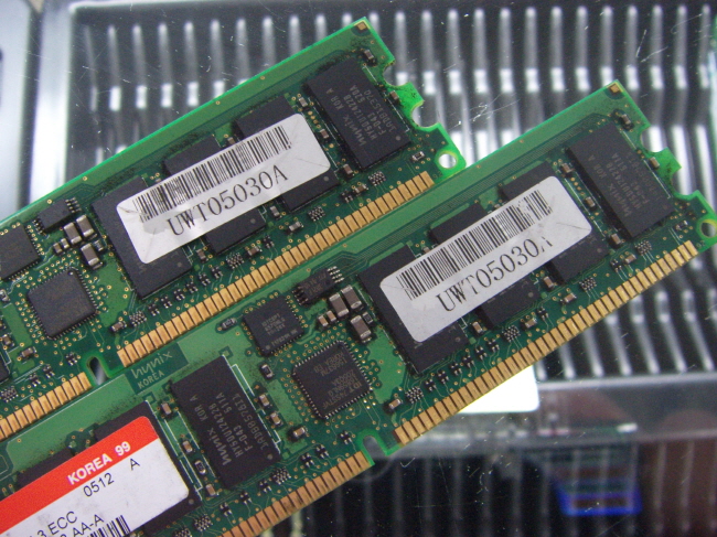 [중고]  하이닉스 서버용 DDR 1G PC-3200R  ECC 레지스터