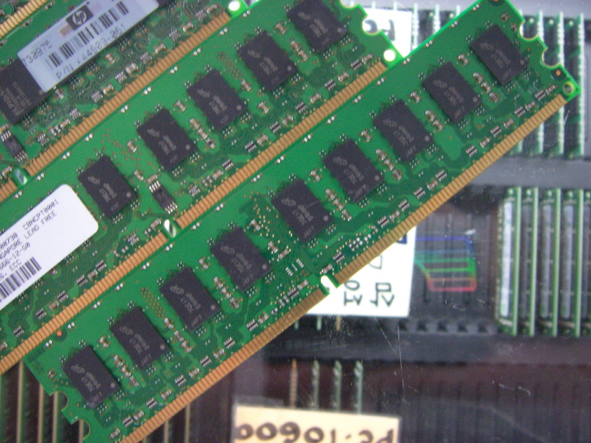 [중고]외산 서버용  DDR2 2G PC2-6400E ECC unbuffered(
