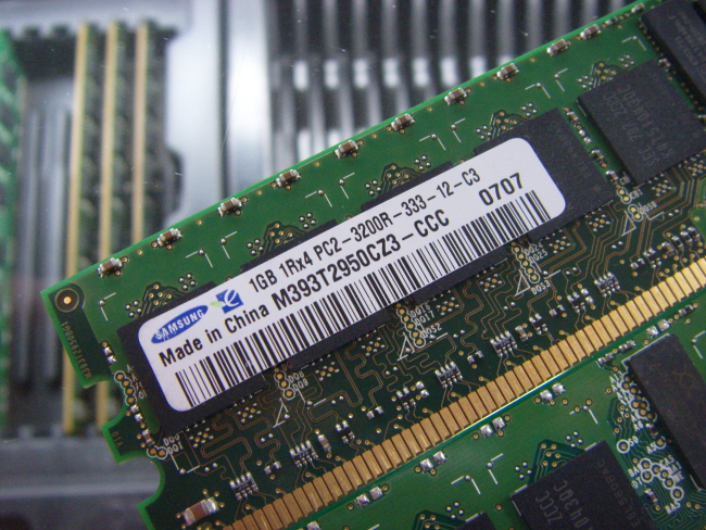 [중고]삼성 서버용 DDR2 1GB PC2-3200R ECC 레지스터