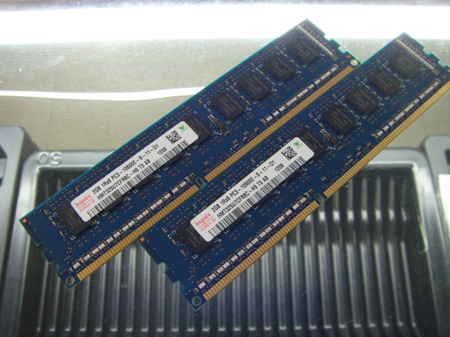 [중고] 외산 DDR3 2GB PC3-10600E ECC unbuffere