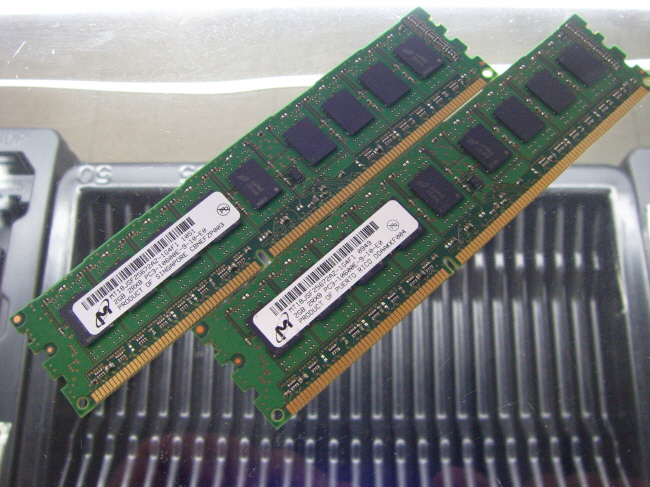 [중고] 외산 DDR3 2GB PC3-10600E ECC unbuffere