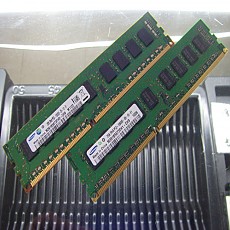 [중고]삼성 서버용 DDR3 2GB PC3-10600E ECC unbuffere