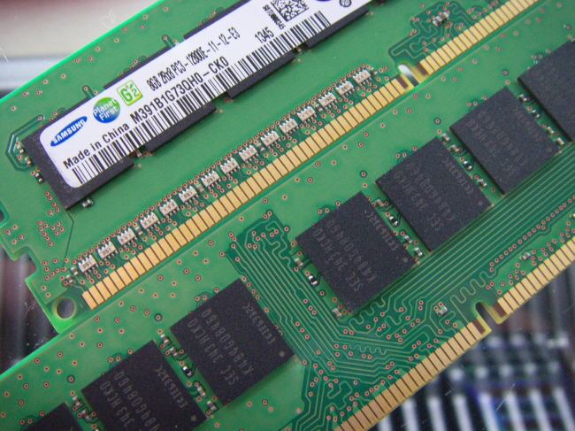 삼성 서버용 DDR3 8GB PC3-12800E ECC unbuffere