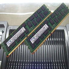 [중고]삼성 서버용 DDR3 8GB PC3-10600R ECC 레지스터