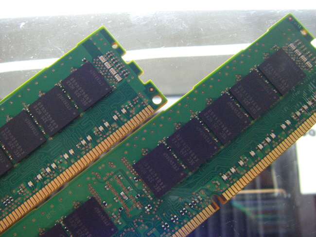 삼성 서버용 DDR3 8GB PC3-12800R ECC 레지스터